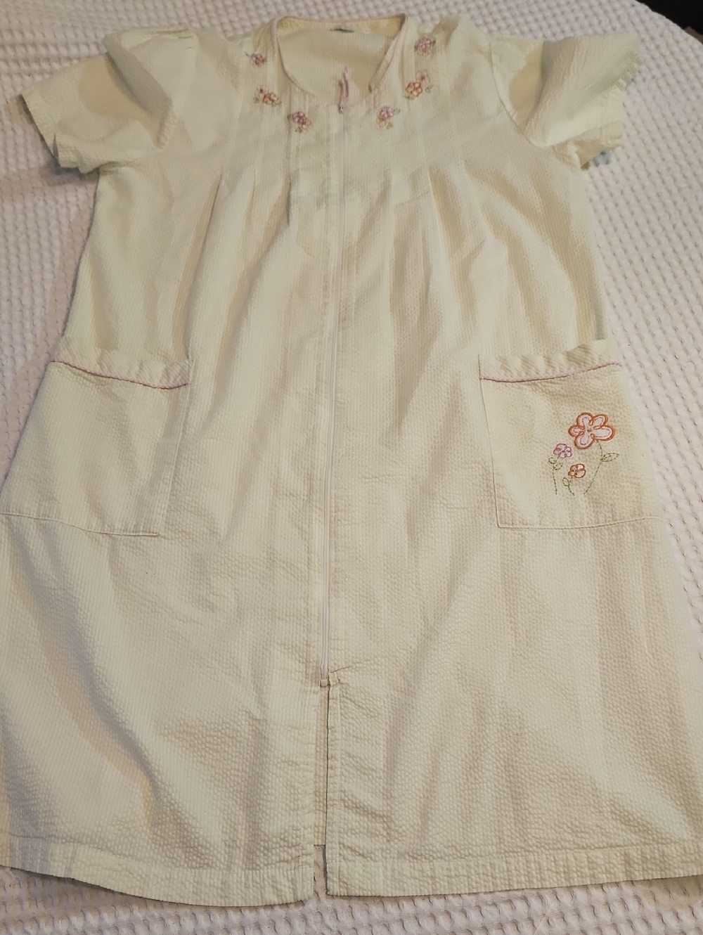 Simply Basic Light Green Embroidered Zip-Front Nightgown